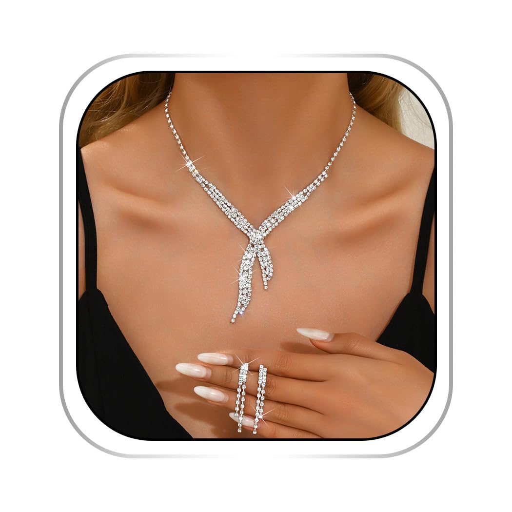 Abien Rhinestone Necklace & Earring Set Silver · One Size