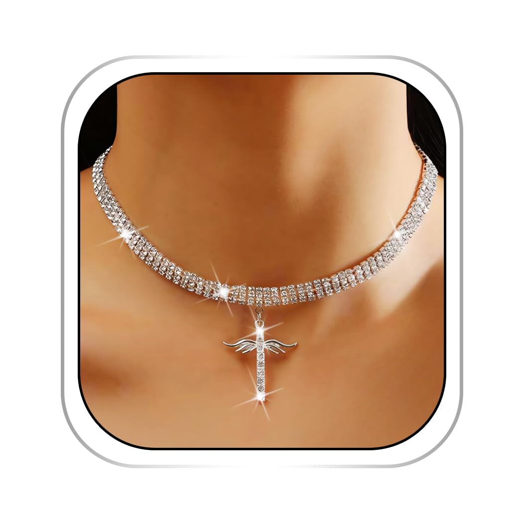 Abien Rhinestone Cross Necklace Silver · One Size